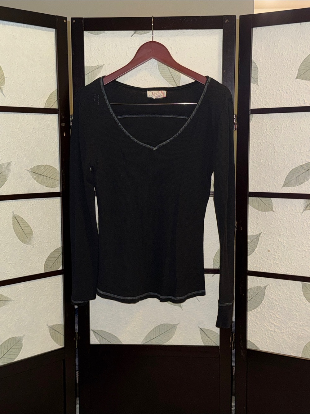 OP Women's Black Long-Sleeve V-Neck Top with Contrast Stitch